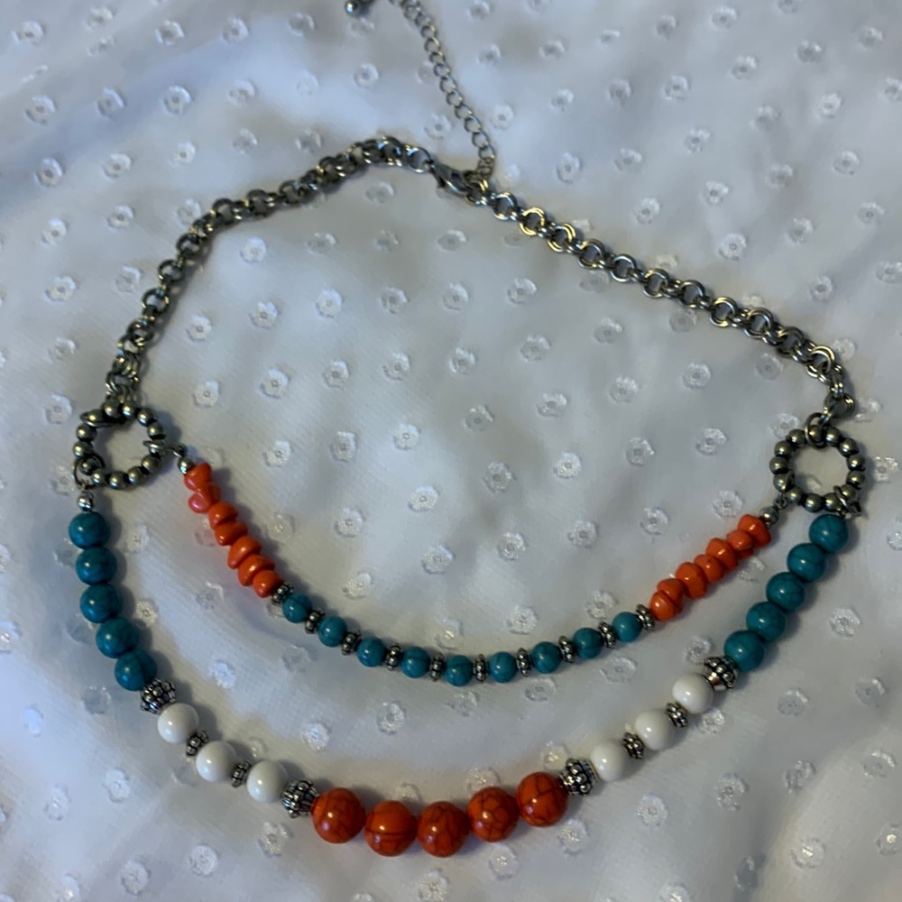 Beaded necklace